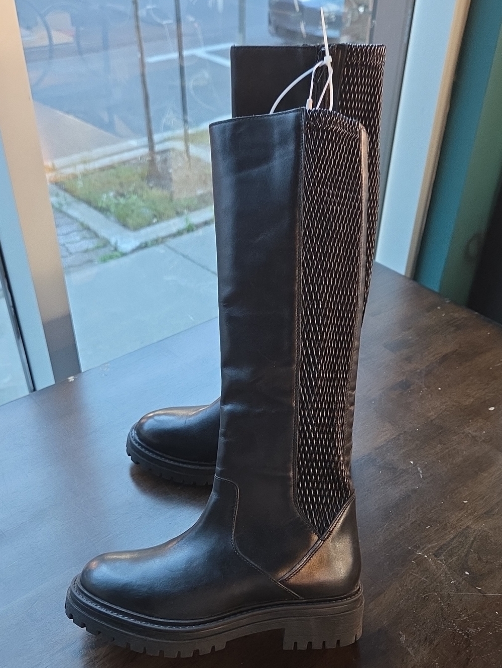 Geox Size 5 Classic Black Knee-High Women's Leather Boots